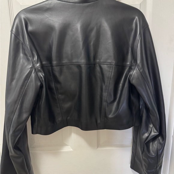 ALO Yoga Black Leather Jacket - Picture 11 of 11